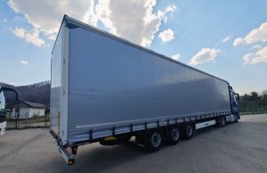 AA-AJAN za prvu poluprikolicu u kompaniji izabrao KRONE