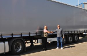 Neraskidiva veza: JP Darko Kajtez i Krone poluprikolice