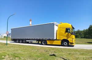 AKE-Transport Žepče preuzeo svoju prvu novu poluprikolicu – Krone Mega Liner Varios